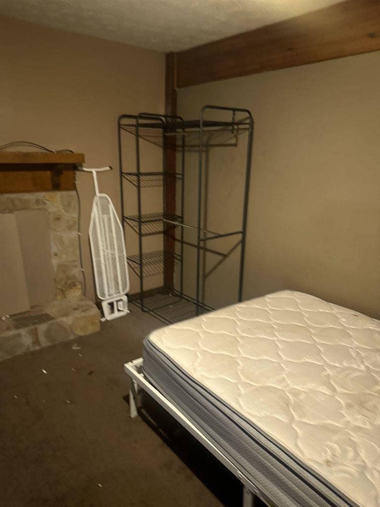 5 BR in Snellville