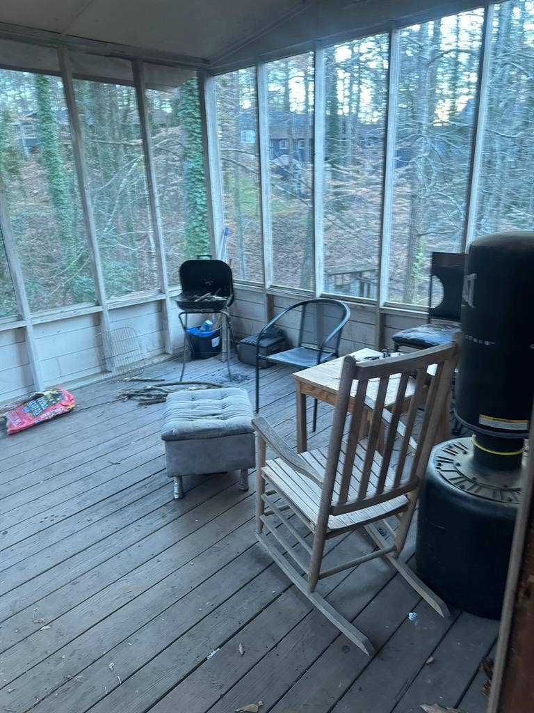 5 BR in Snellville
