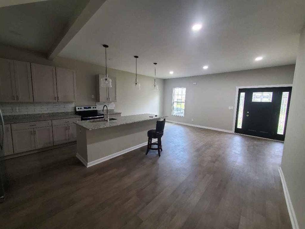 4 BR in Atlanta