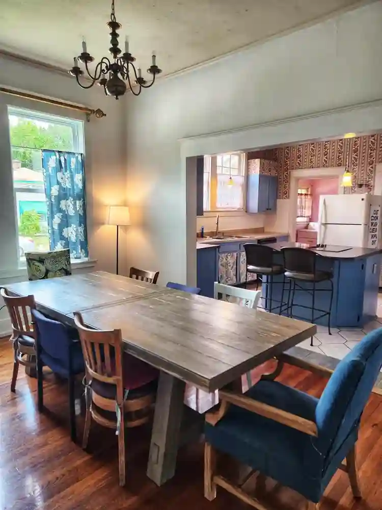 6 BR in Baton Rouge