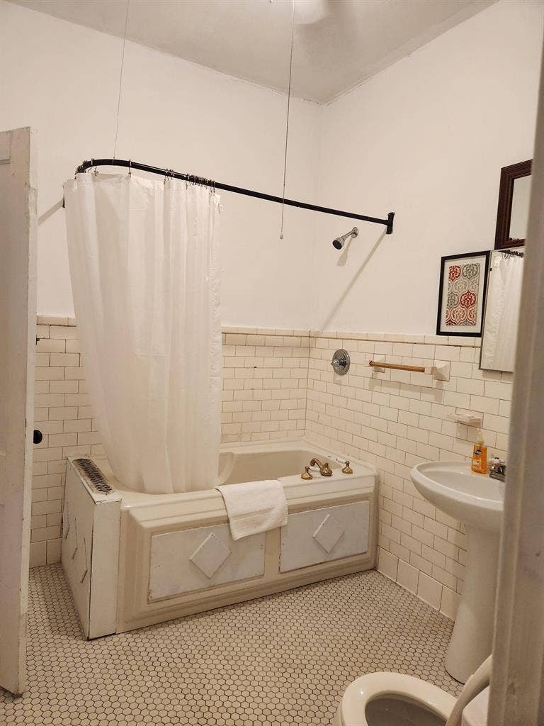 6 BR in Baton Rouge