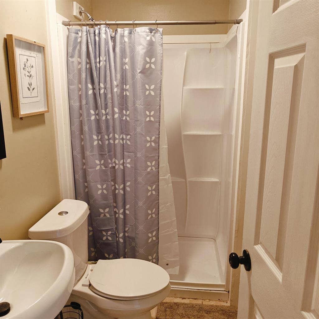 6 BR in College Park