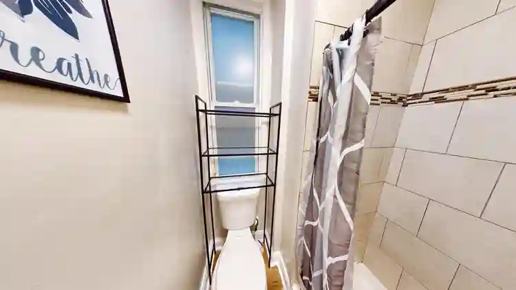 8 BR in Baltimore