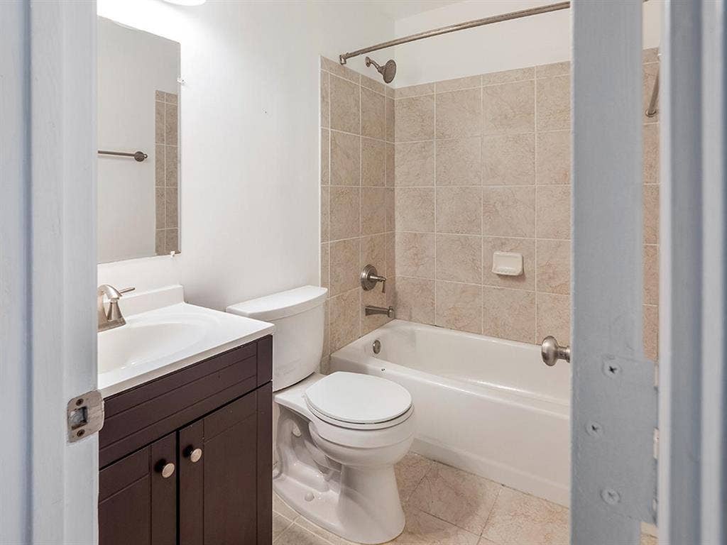 1 BR in WASHINGTON