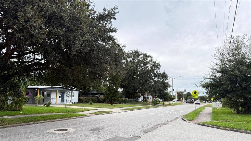 7 BR in Orlando