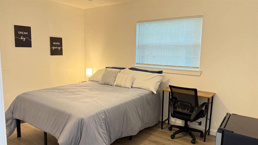 7 BR in Orlando