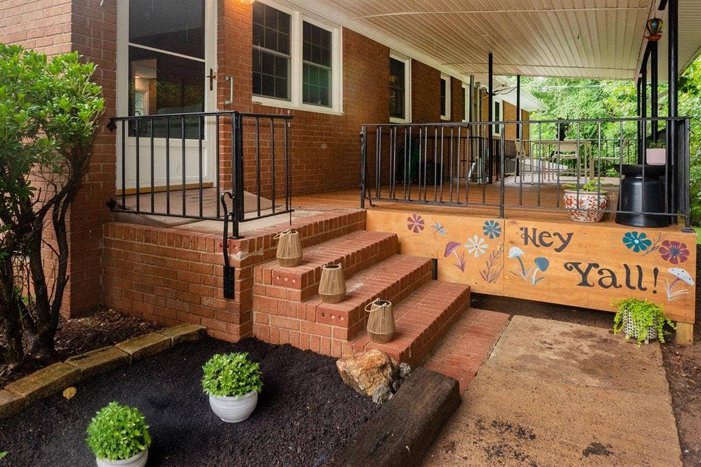 4 BR in Charlotte