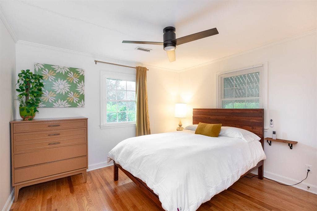 4 BR in Charlotte