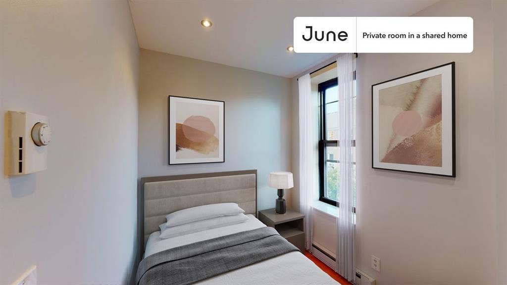 3 BR in New York City