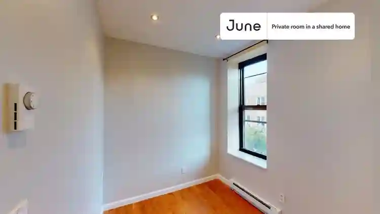 3 BR in New York City