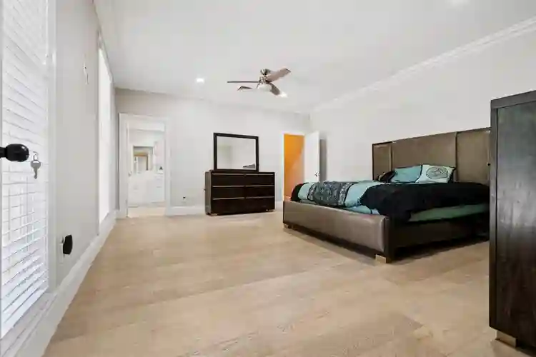2 BR in Houston