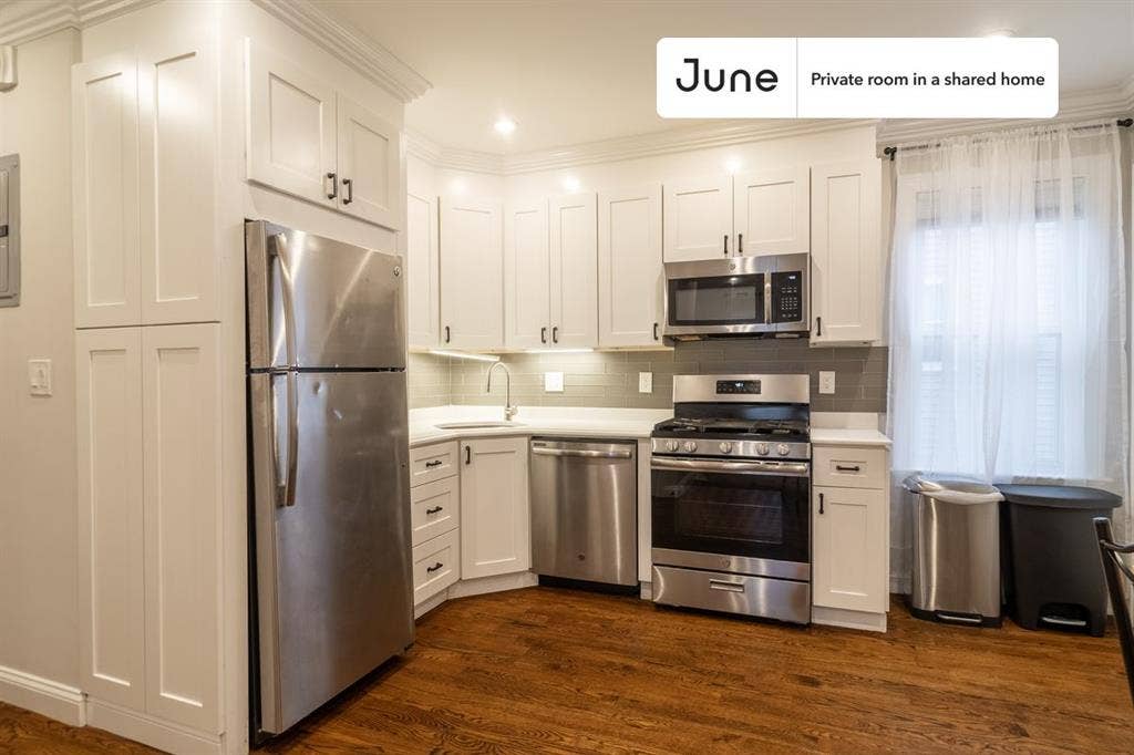 4 BR in Boston