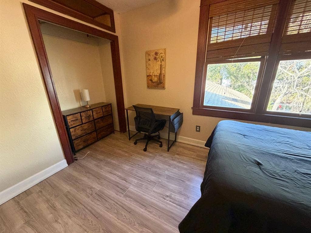 4 BR in Jacksonville