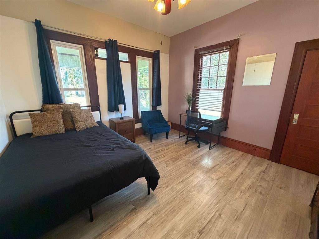 4 BR in Jacksonville