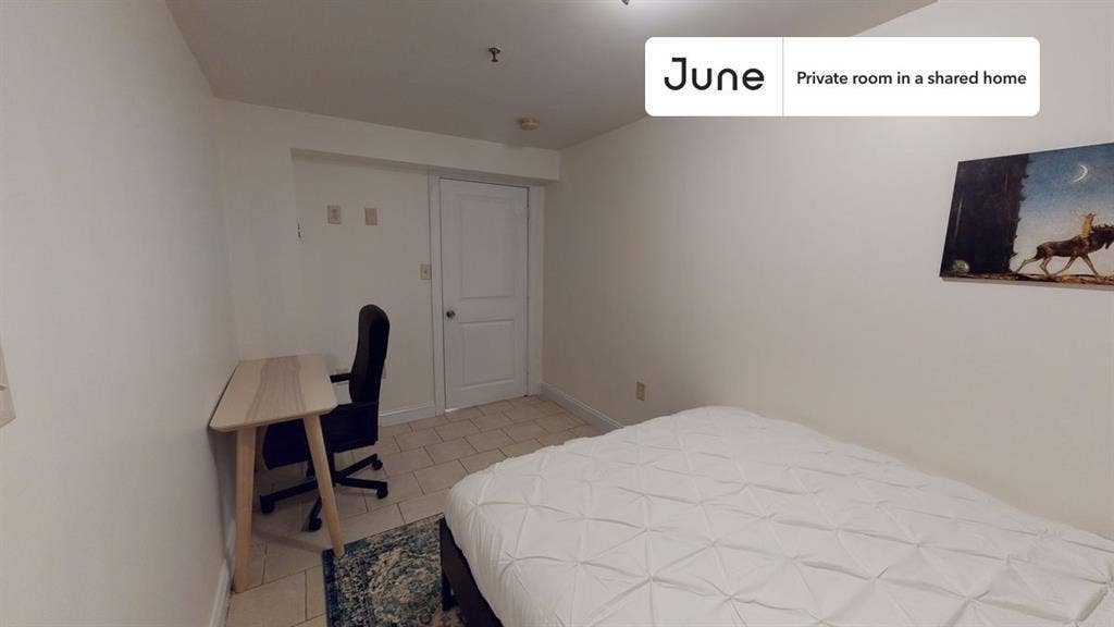 4 BR in Boston