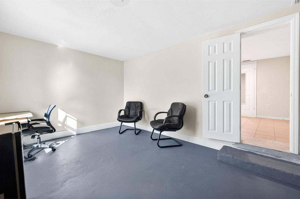 7 BR in Fort Myers