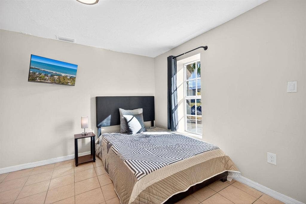 7 BR in Fort Myers