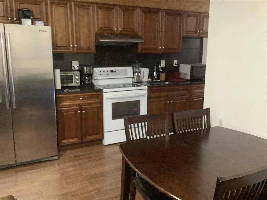 Furnished Priv. Room w Private Bath