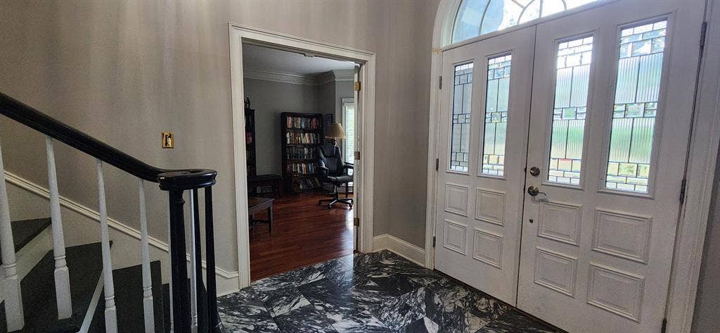 5 BR in Marietta