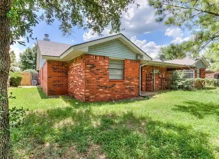 NW OKC Own Room Utilities Included