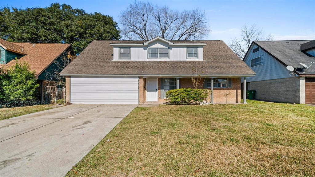9 BR in Houston