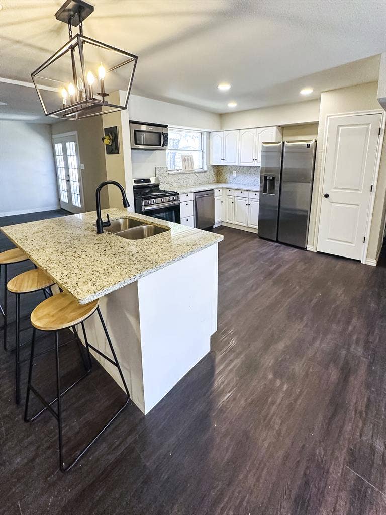 7 BR in Dallas