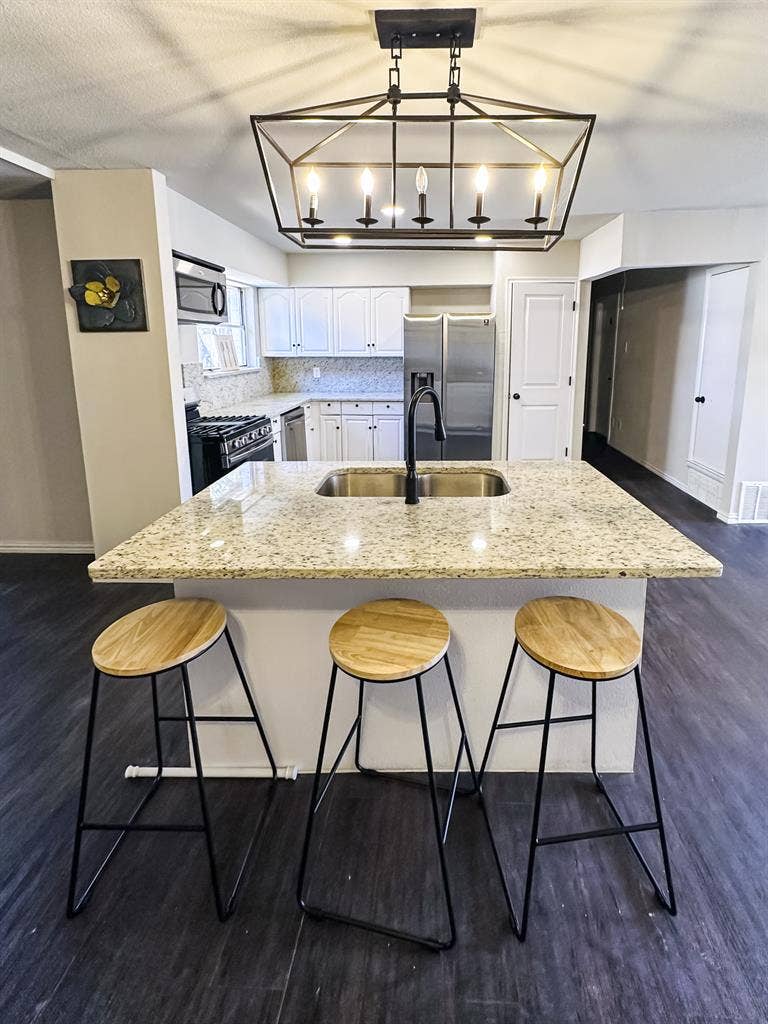 7 BR in Dallas