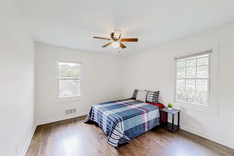 5 BR in Decatur