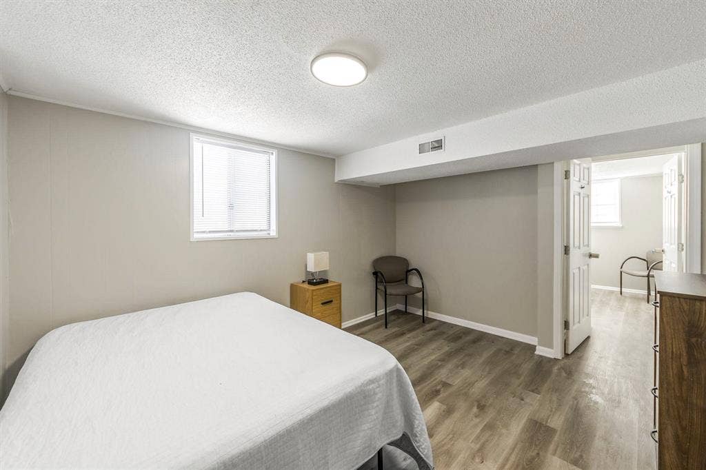 4 BR in Lee's Summit