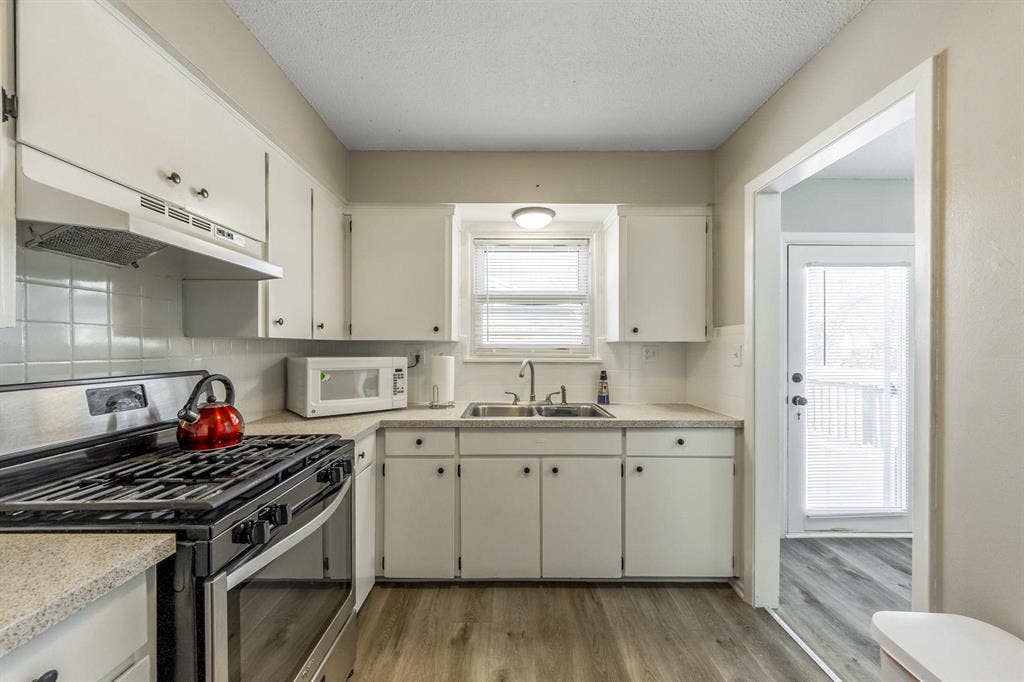 4 BR in Lee's Summit