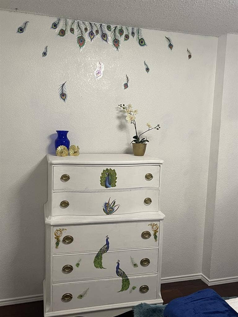 Cozy furnished room for rent!