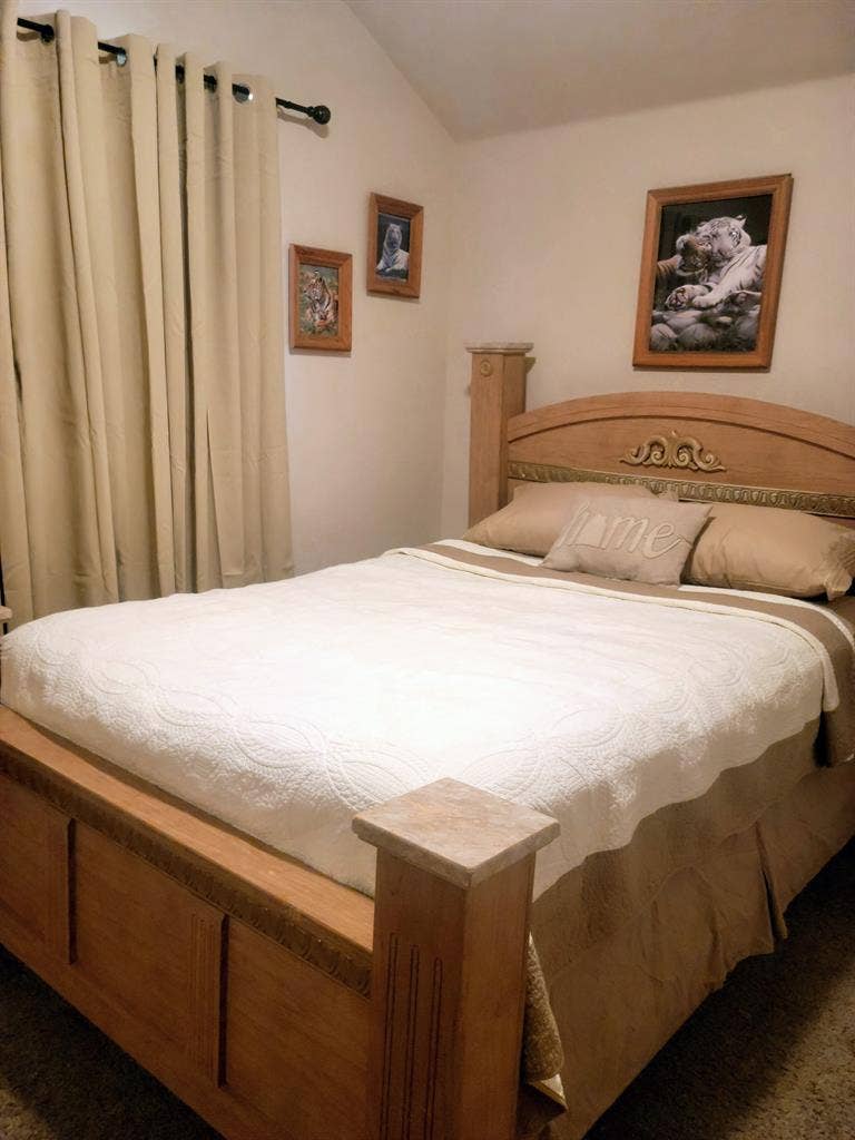 Room for Rent $