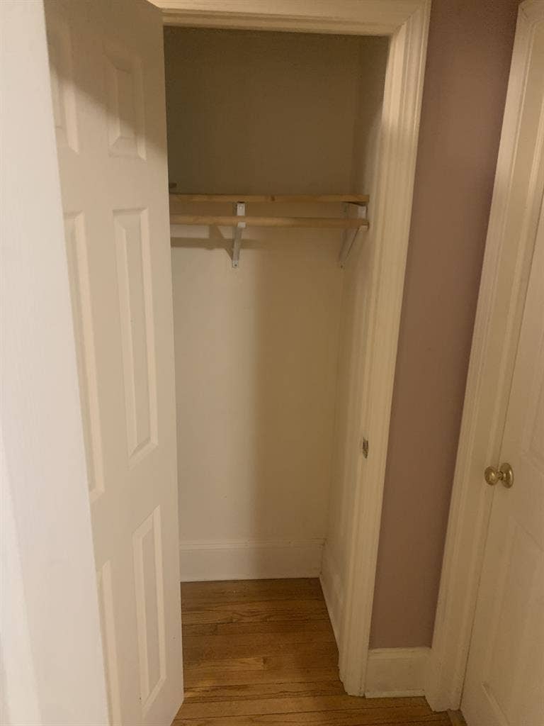 Move. In Ready Room- Furnished