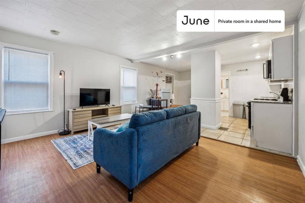 3 BR in Boston