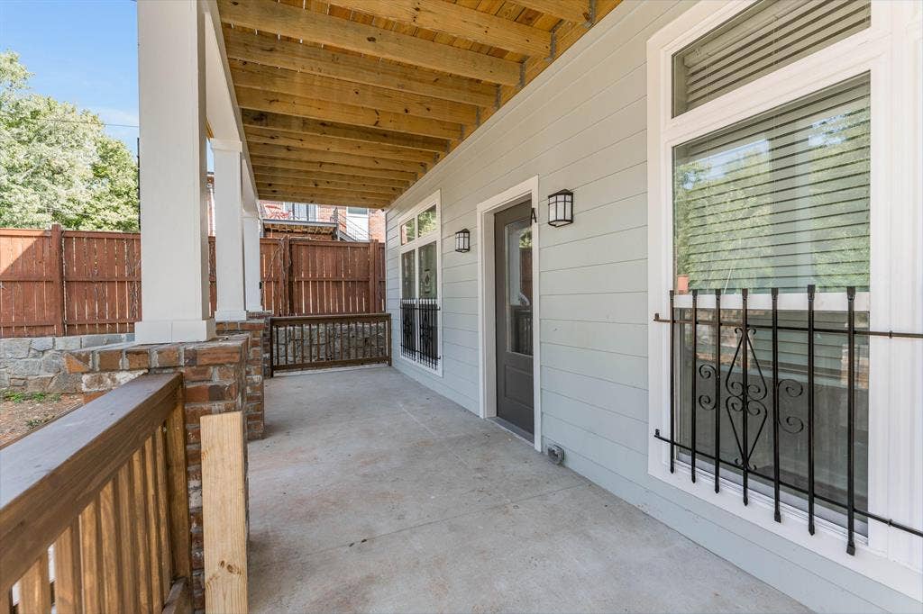 6 BR in Atlanta