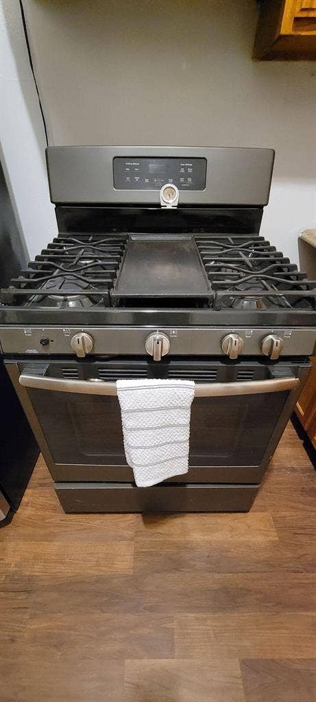 2 BR in Chicago