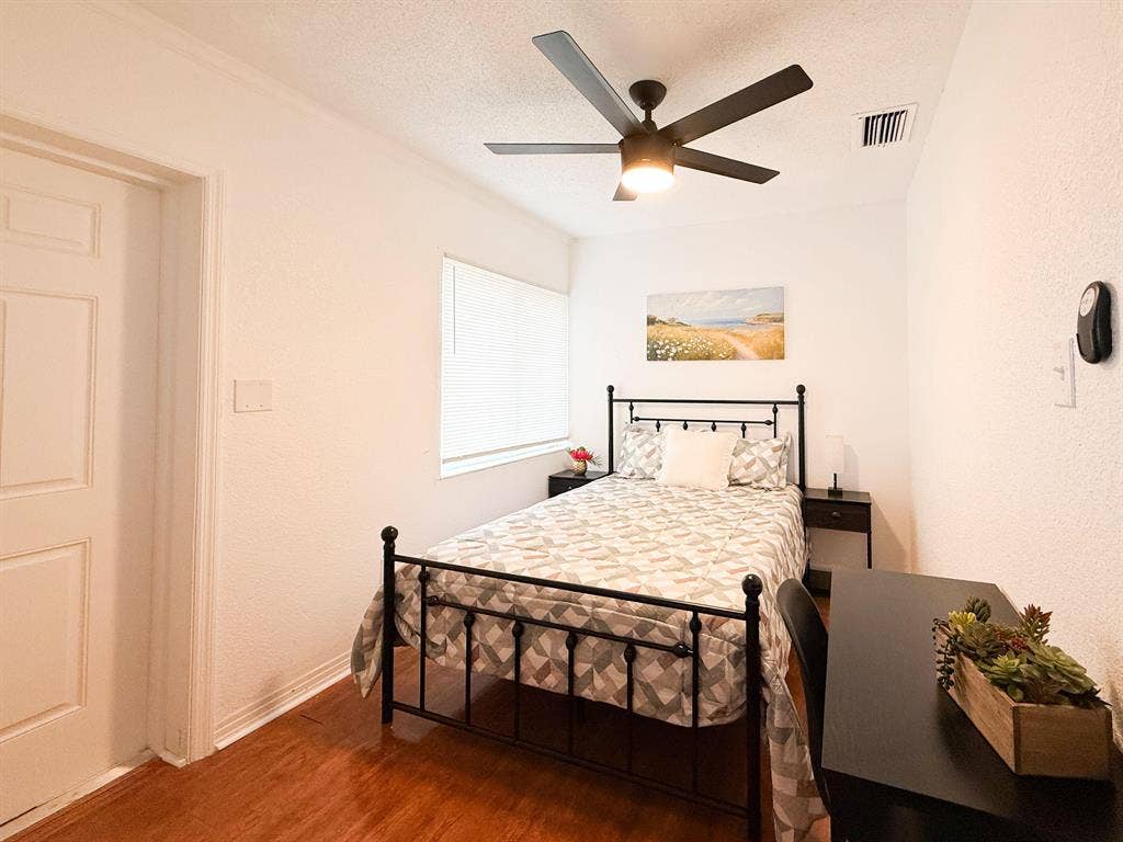 7 BR in Tampa