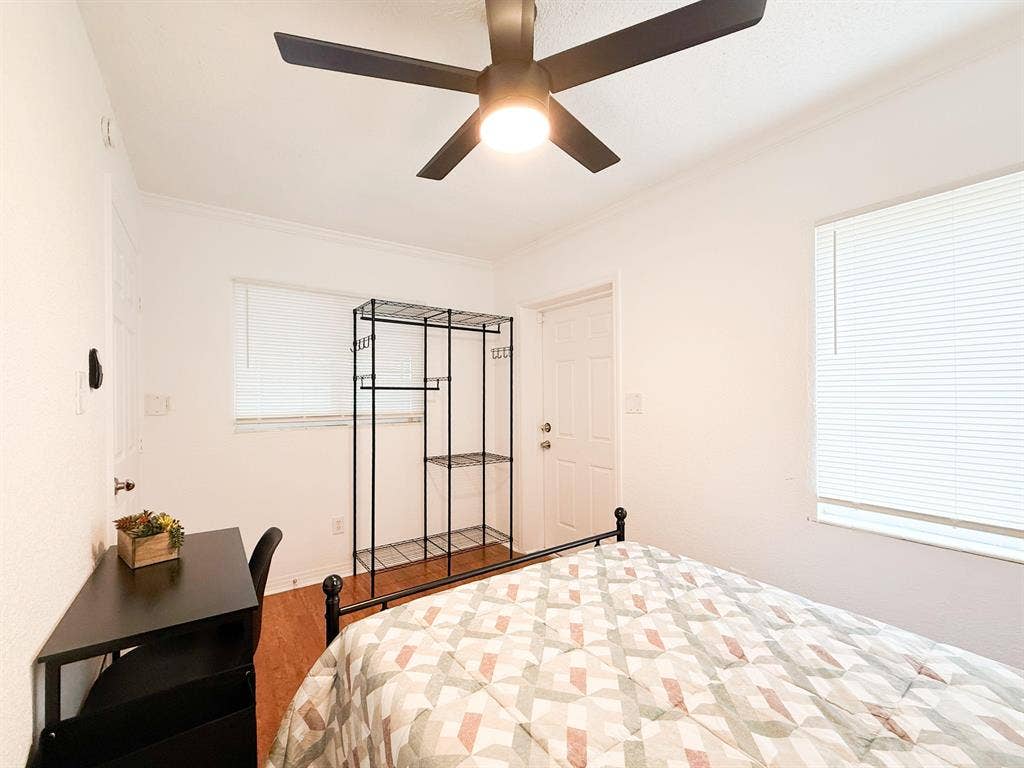 7 BR in Tampa