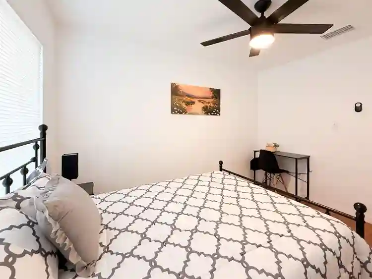 7 BR in Tampa