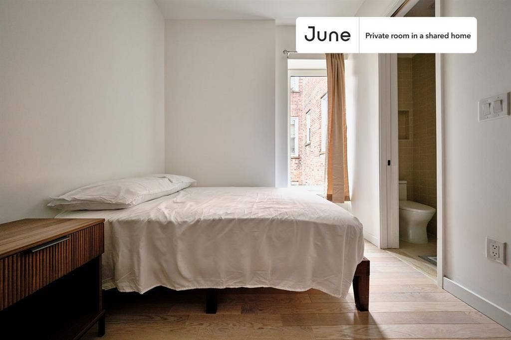 4 BR in New York City