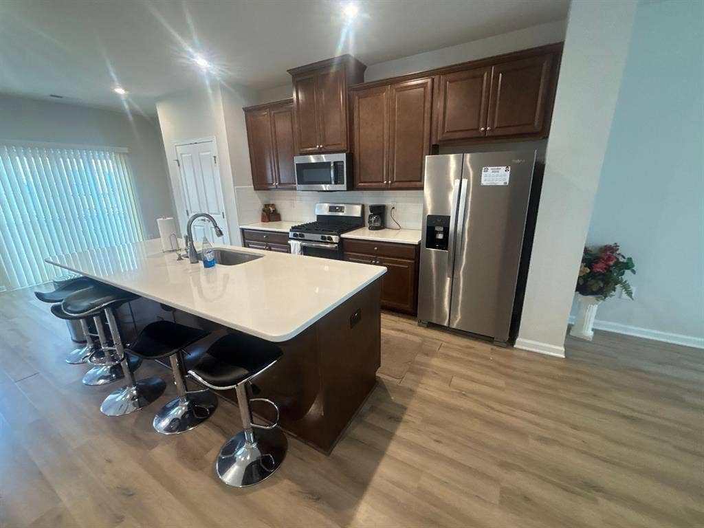 4 BR in Cary
