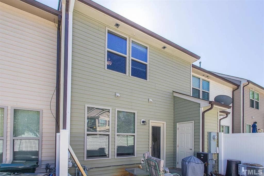 4 BR in Raleigh
