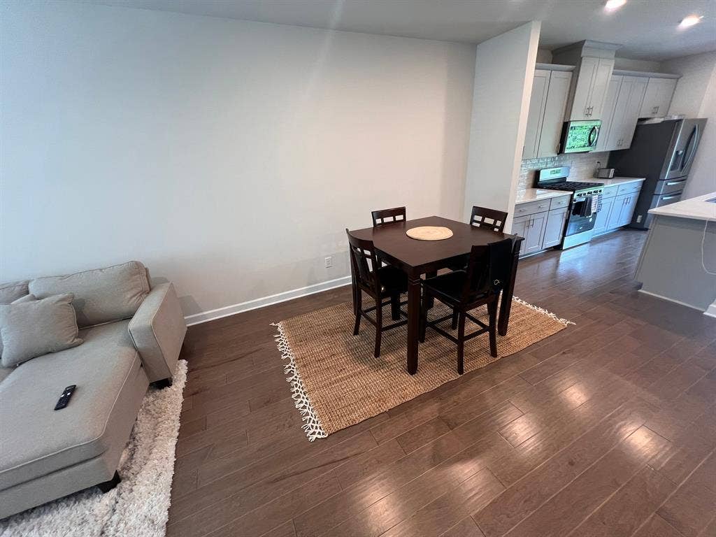 4 BR in Charlotte