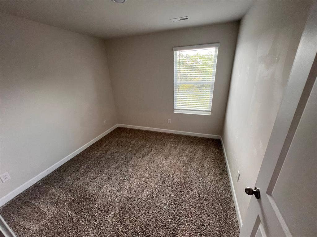 4 BR in Charlotte