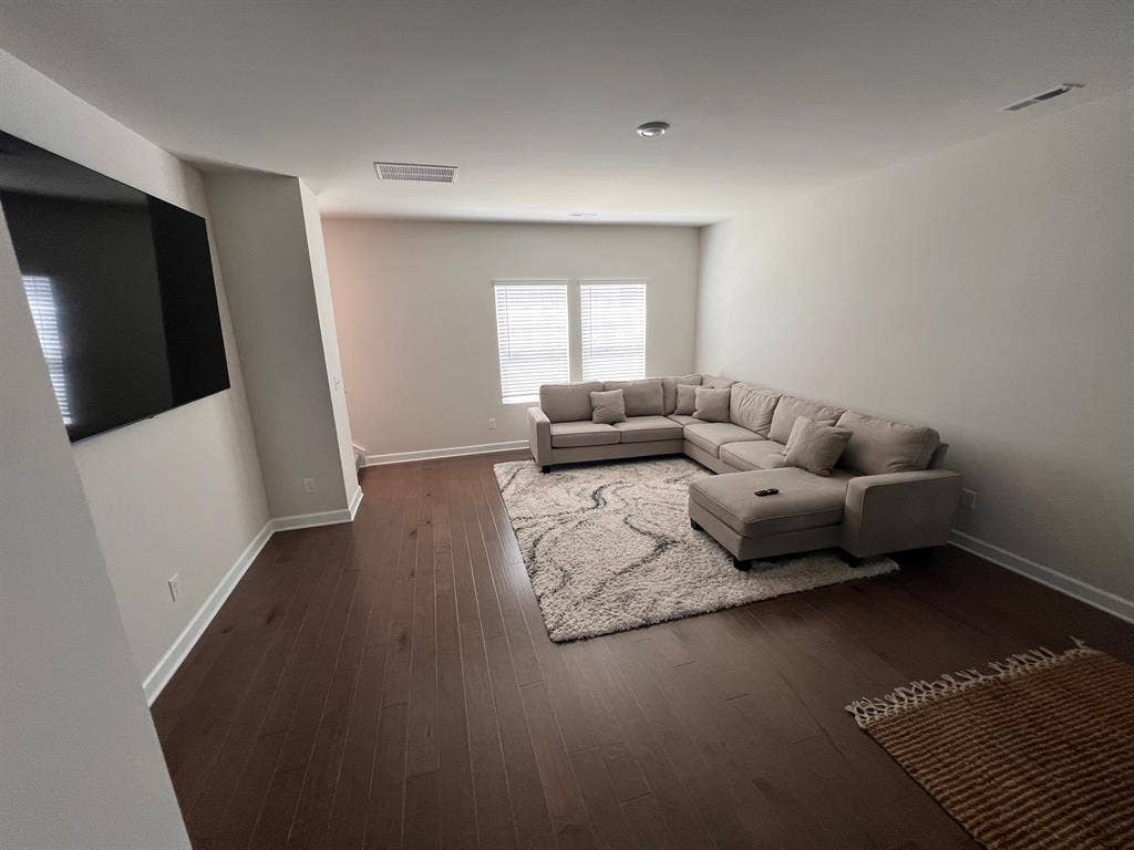 4 BR in Charlotte