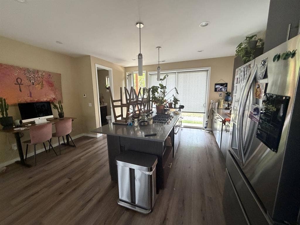 Furnished townhouse and spare room