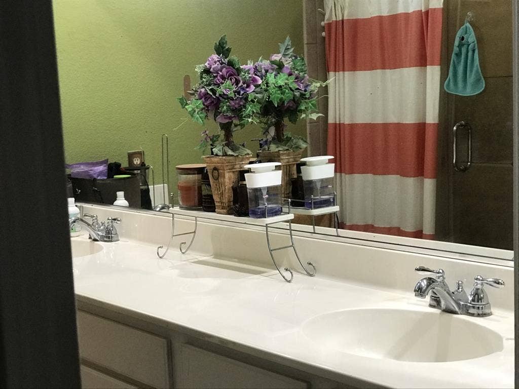 Furnished Room For Rent Single