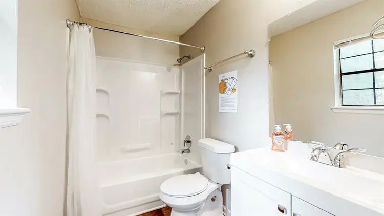 5 BR in Ellenwood