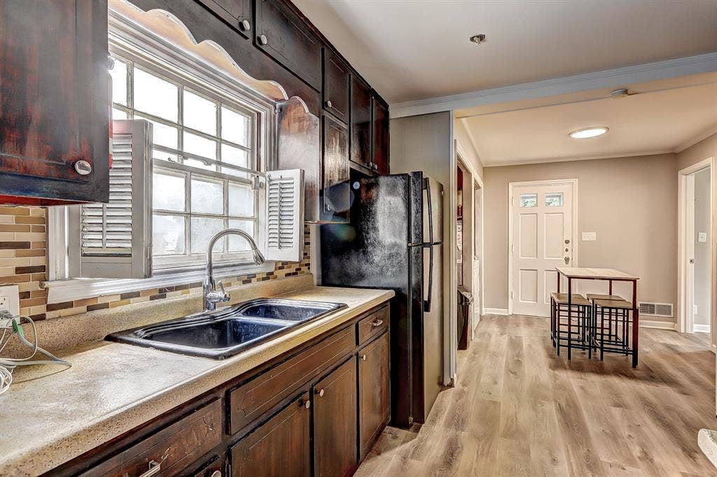 6 BR in Atlanta