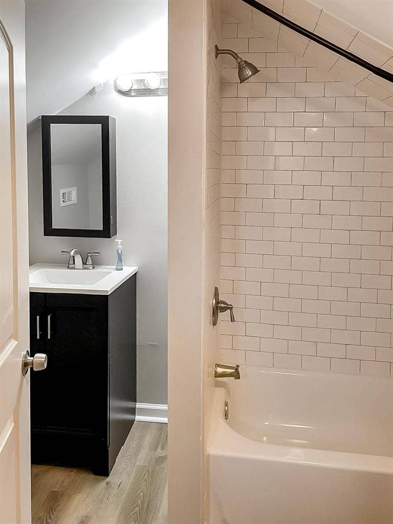 6 BR in Atlanta